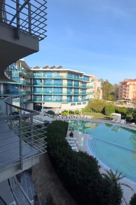 Large Apartment In Sunny Beach Exterior foto